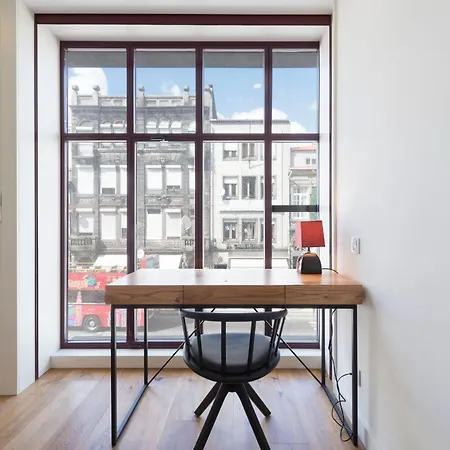 公寓 Contemporary Flat Near Sao Bento By Lovelystay 波尔图