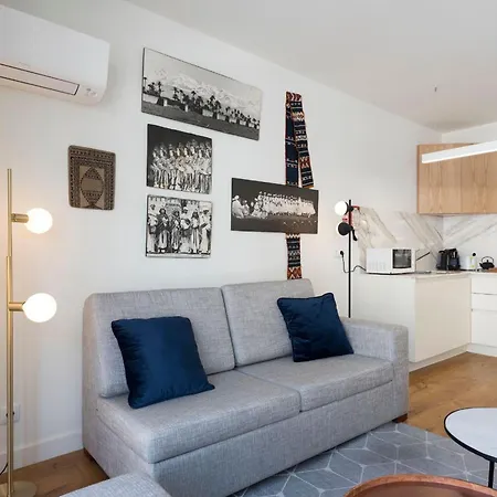 Daire Contemporary Flat Near Sao Bento By Lovelystay Porto