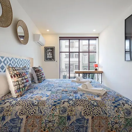 Apartment Contemporary Flat Near Sao Bento By Lovelystay *